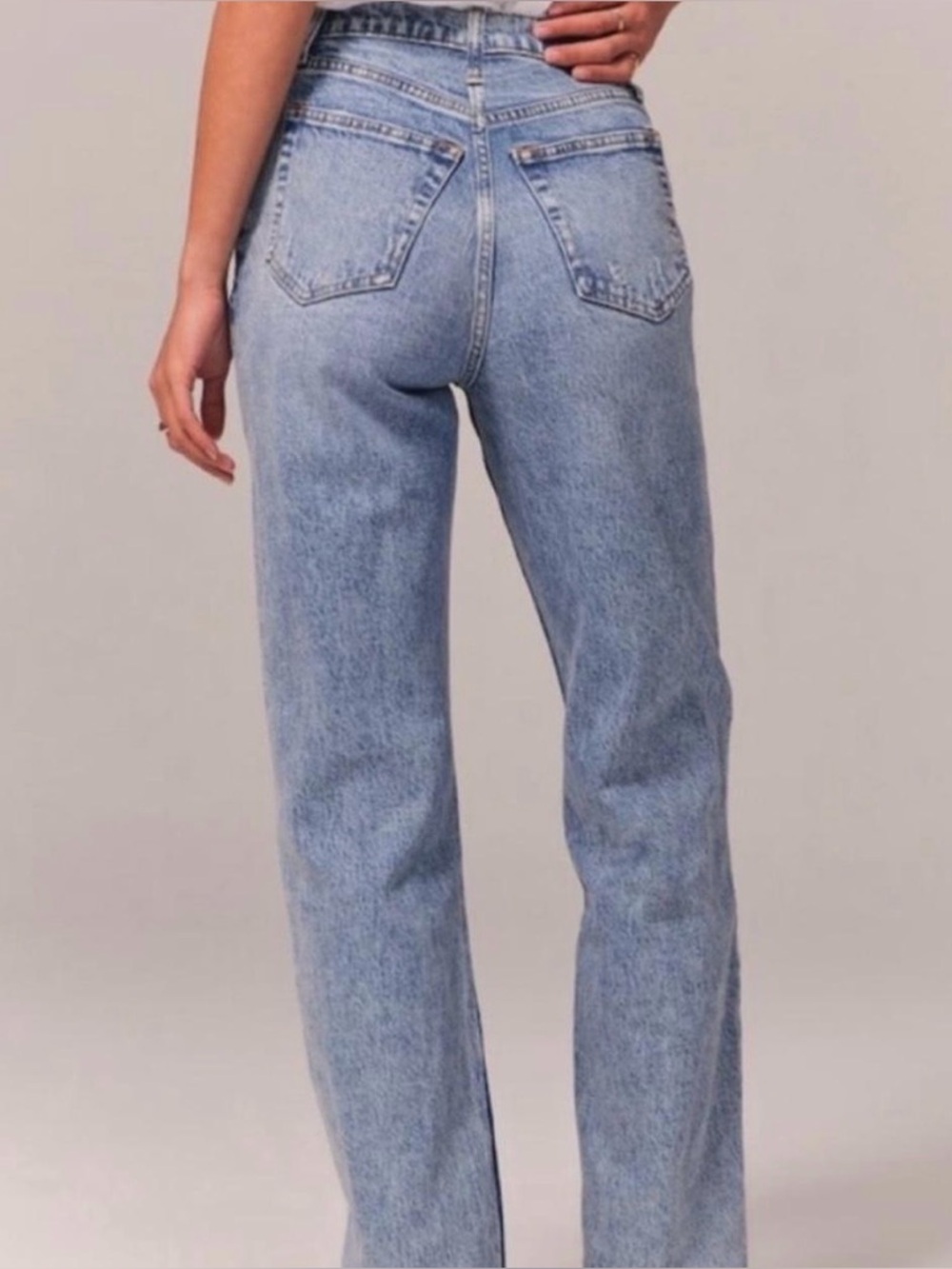 Abercrombie & Fitch High Rise The Dad Straight Leg Blue Jeans, Size 27 - Picture 2 of 6